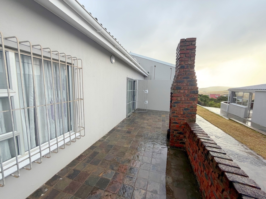 6 Bedroom Property for Sale in Hamburg Eastern Cape